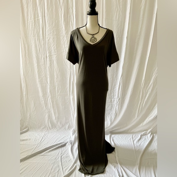 BN Plus Size Oversized Short Sleeve Maxi Dress Various - Picture 9 of 11